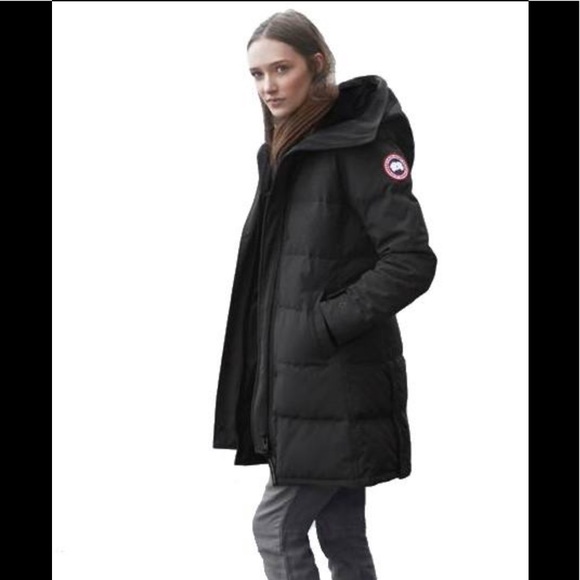 Canada Goose Jackets & Blazers - Sold!! Canada Goose Shelburne Parka Black